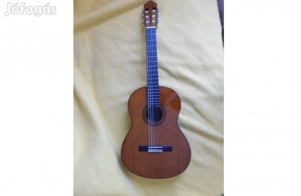 Yamaha CS40, 3/4-es klasszikus gitár
