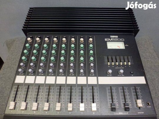 Yamaha EM 1800 keverő erősítő