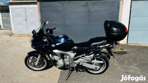 Yamaha FZ6S (Fazer)