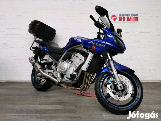 Yamaha Fzs 1000 (Fazer) Írásos RED Baron Garanc...