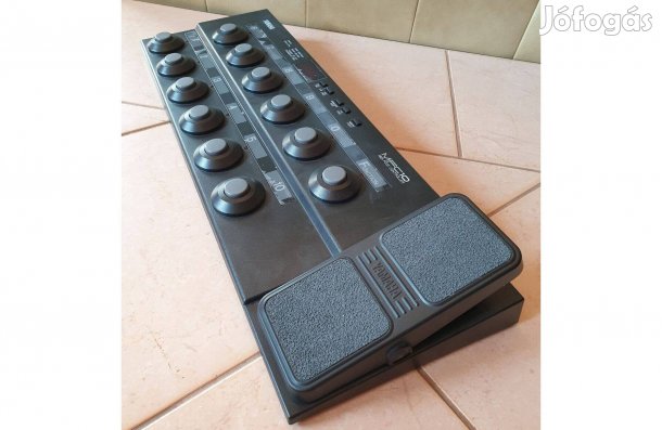 Yamaha MFC10 MIDI vezérlő, lábkapcsoló, lábpedál