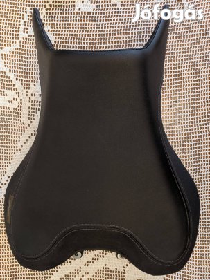 Yamaha MT-07 21-24 gyári magas ülés