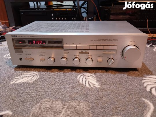 Yamaha R3 receiver felújítva