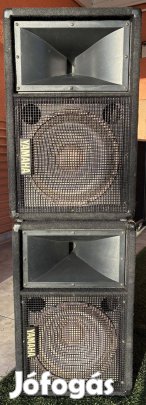 Yamaha SM12 hangfalak (300/600W)