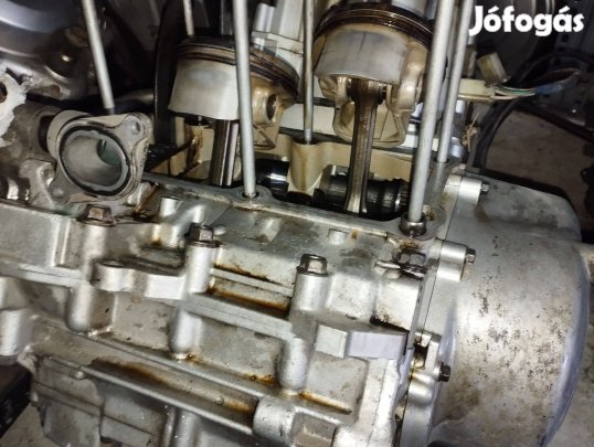 Yamaha TDM 850 4TX blokk és alkatrészek , blokk