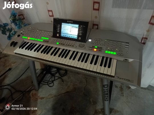 Yamaha Tyros 2 szintetizátor 