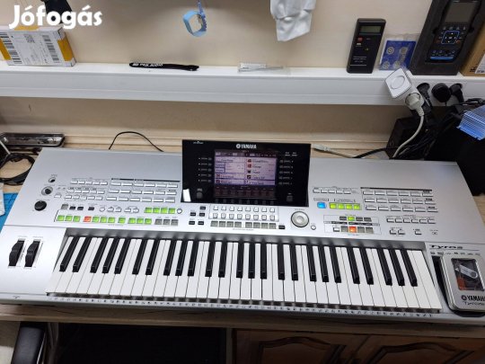 Yamaha Tyros HD / USB, hibátlan műszaki, szép esztétikai állapotban