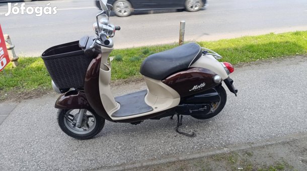 Yamaha Vino Molte. 4t injector