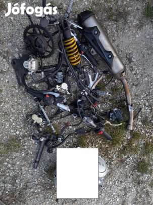 Yamaha Yzf 125 alkatrész , kormány