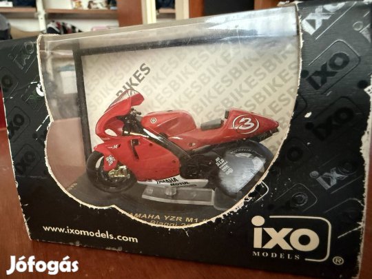 Yamaha Yzr-M1 modell