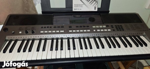 Yamaha psr-e443