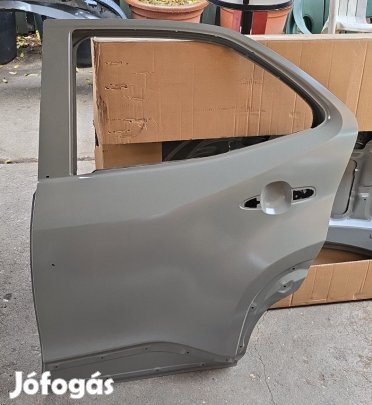 Yaris Cross b.h.ajtó 2021- eladó