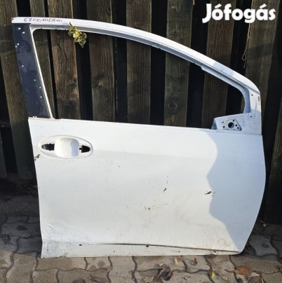 Yaris j.e.ajtó 2017-2020 67001-0D510 eladó