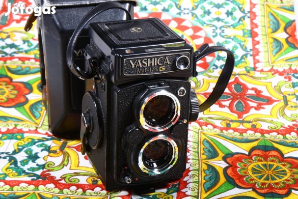 Yashica mat 124g 6x6 filmes fényképezőgép 