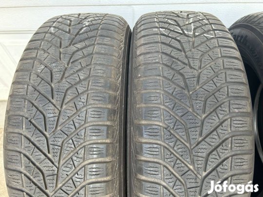 Yokohama Bluearth winter V905 XL téli gumi 215/60 R16