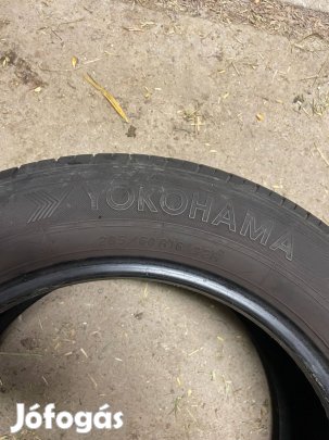 Yokohama Nyári Gumiabroncs