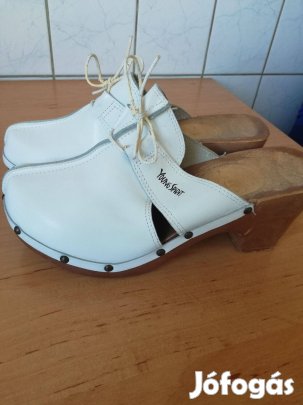 Young Spirit női klumpa