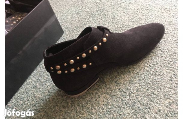 Yves Saint Laurent (luxus) férfi cipő