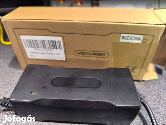 Yzpower 42V 2A Lithium akku töltő beépitett ventillátorral