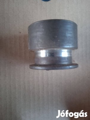 ZF váltó hüvely eladó