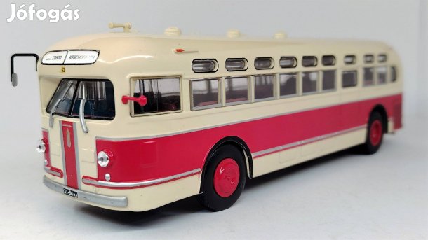 ZISZ-154 autóbusz modell 1:43 bontott hibátlan eladó