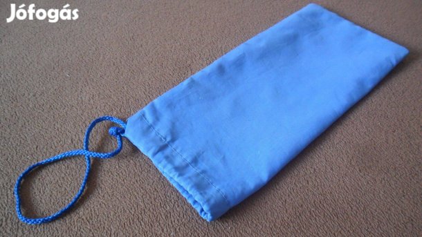 Zacskó, tasak, pl. sátorcöveknek