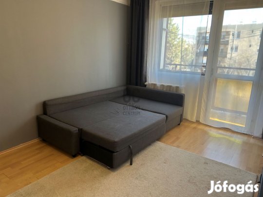 Záhony lakás - Záhonyi eladó panel társasházi lakás