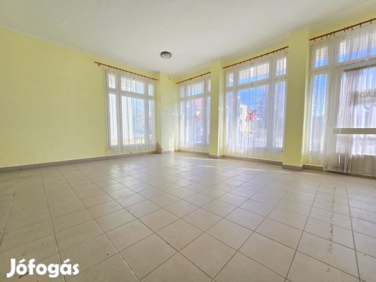 Zalaegerszeg  Zalabesenyő | Üzlethelyiség + Presszó  vállalkozásra