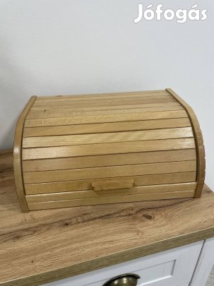 Zalaegerszegen kenyértartó