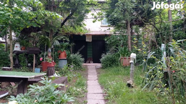 Zalaegerszegi 72 nm-es ház eladó