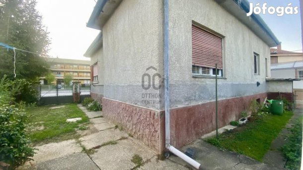 Zalaegerszegi 90 nm-es ház eladó