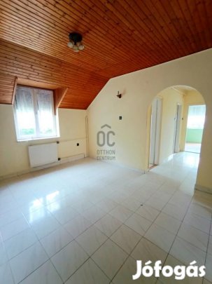Zalaegerszegi eladó 260 nm-es ház