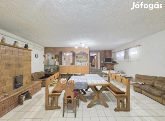 Zalaegerszegi eladó 360 nm-es ház