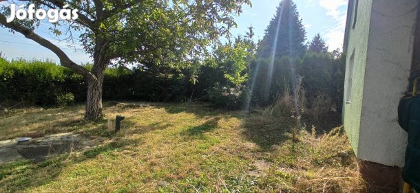 Zalakarosi nyaraló saját kerttel