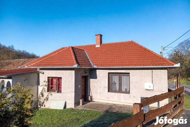 Zalaköveskúton teljesen felújított családi ház