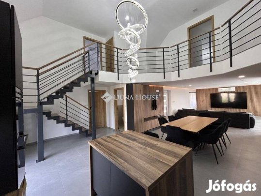 Zalaszentgróti eladó 267 nm-es ház #5178655