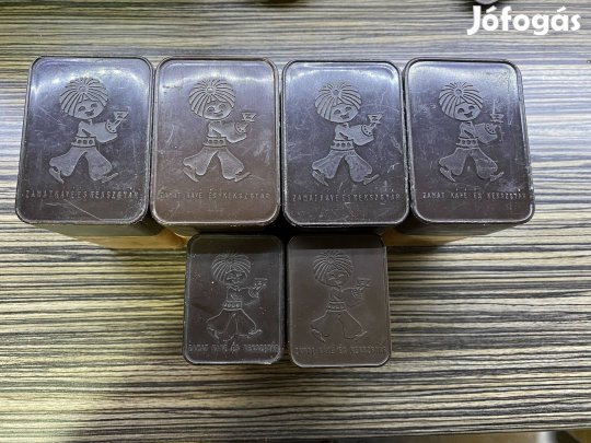 Zamat kávé és kekszgyár dobozok 