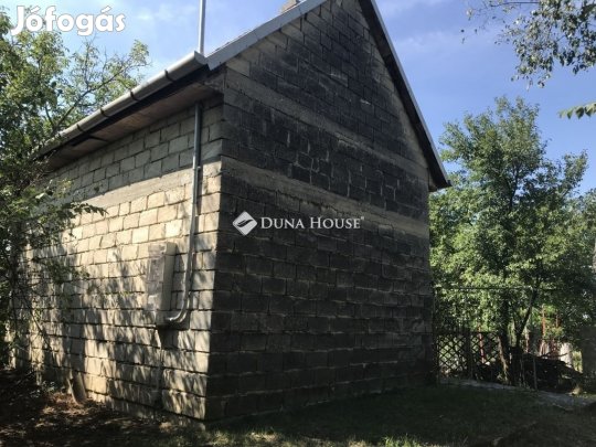 Zámolyi eladó 2716 nm-es telek