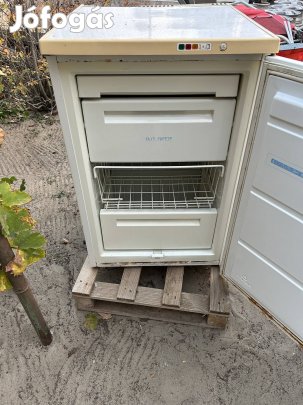 Zanussi Lehel fagyasztoszekrény fagyaszto 