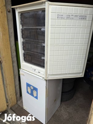 Zanussi beépíthető hűtő