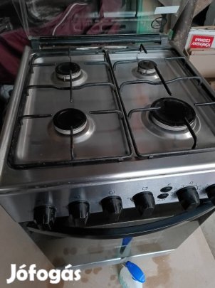 Zanussi gáztűzhely nagyon szép megkímélt állapotban lévő eladó 