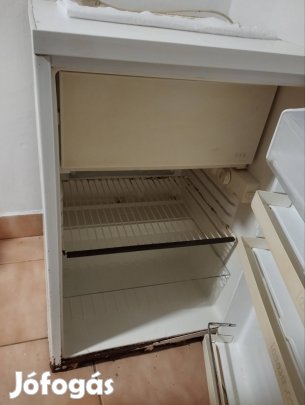Zanussi hűtő működőképes állapotban eladó!