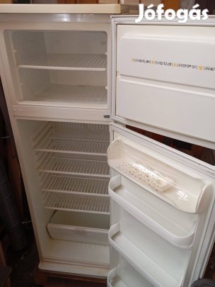 Zanussi kombi hűtő-fagyasztó 210+60 l-es használt, jó állapotban