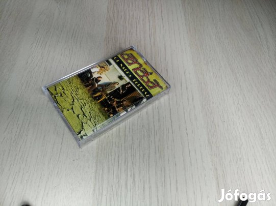 Zanzibar - Új Napra Ébredsz / Kazetta