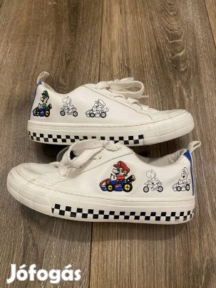 Zara Super Márió cipő 