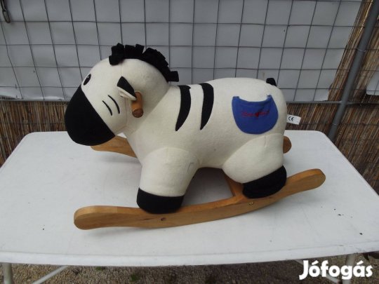 Zara plüs hinta szép állapot Kb. 10-36 hónapos korig használható