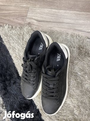 Zara poló! 43-méretben 