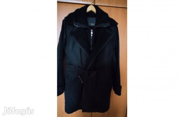 Zara prémgalléros háromnegyedes férfi kabát