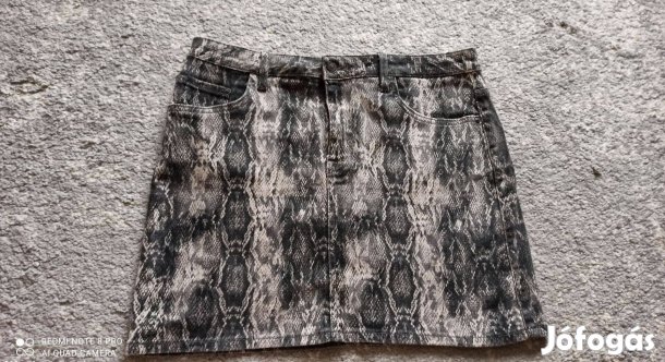Zara szürke kígyómintás farmer miniszoknya
