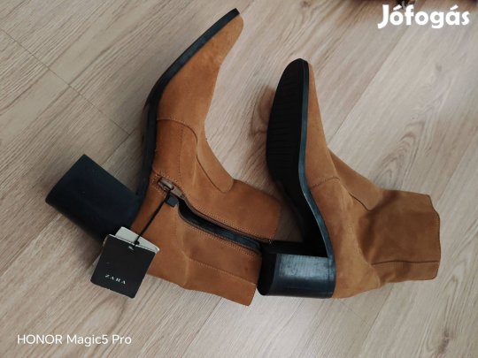 Zara uj címkés bőr női lábbeli 41